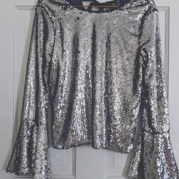 Sequin top - Picture 1 of 4